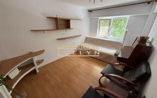 Apartament 4 camere  | Etaj 1 | Zona Școala Nr. 6 – Str. Bucovina - Poză 1