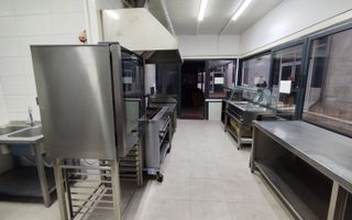 Spatiu comercial de inchiriat + terasa pretabil Horeca/ zona Dacia - Poză 1