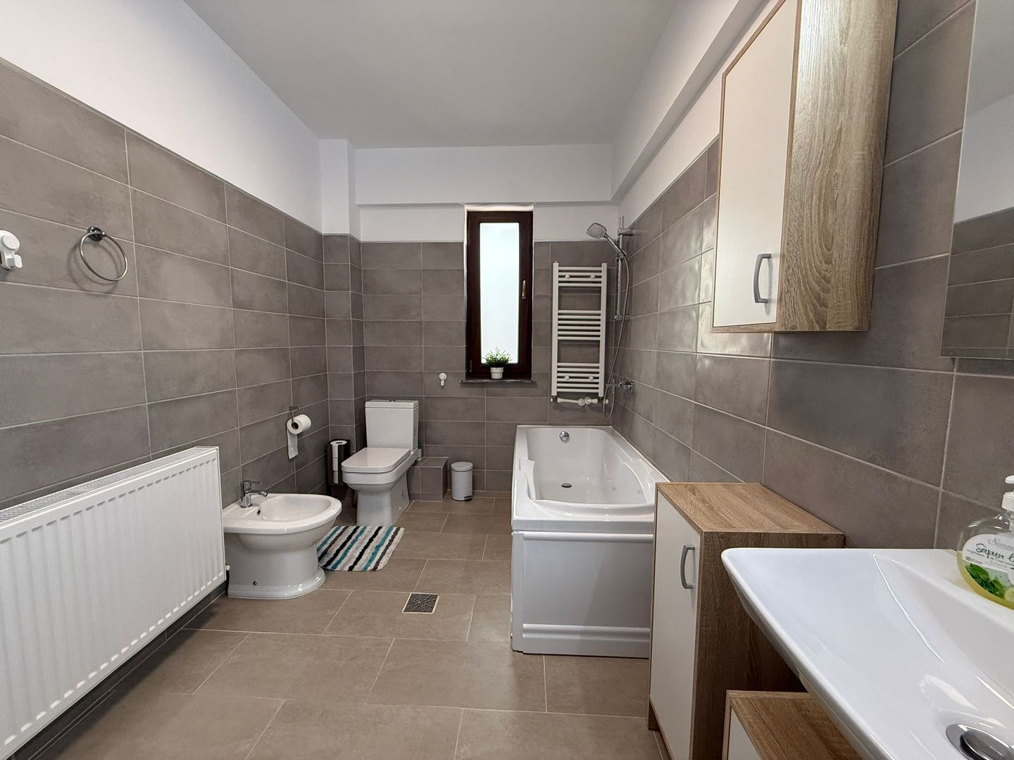 Casa de inchiriat 3 camere | BUCIUM | langa padure - Poză 15