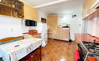 Apartament 3 camera de vânzare in zona Rogerius, Oradea - Poză 7