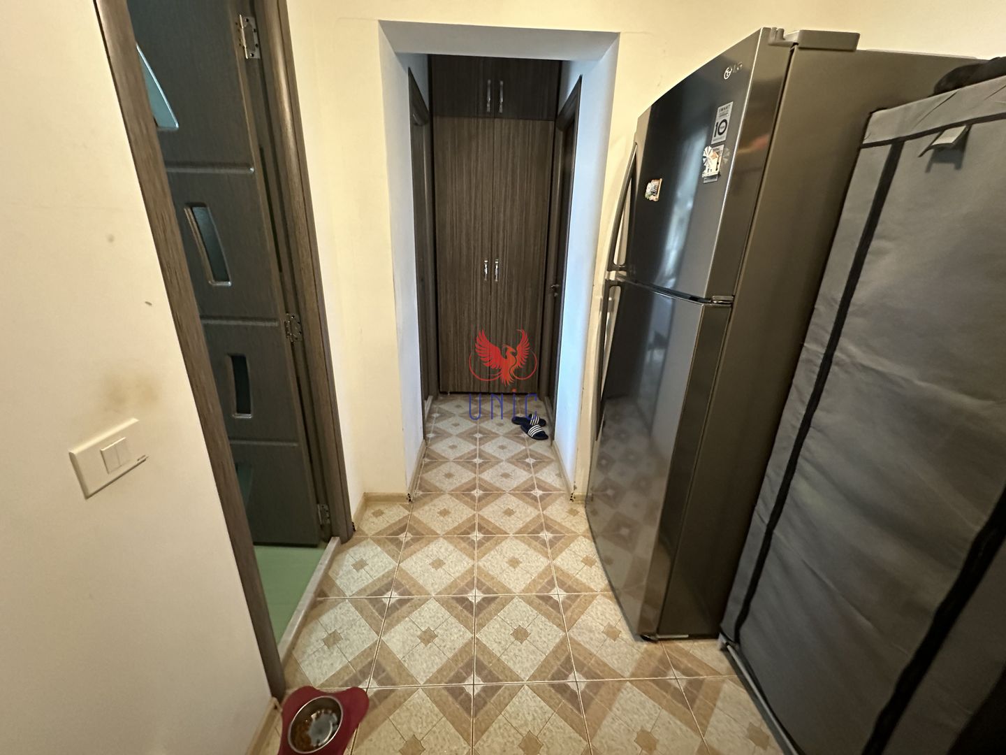 Garsoniera parter, bloc nou, loc parcare inclus - Poză 4