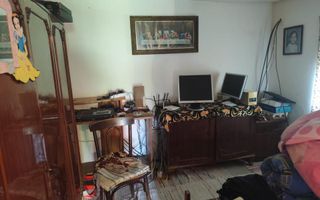 Casa, anexe si teren Floresti  Prahova 1075mp.! - Poză 8