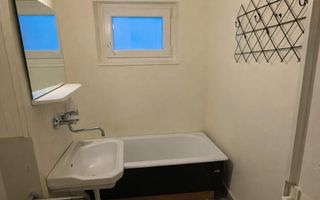 Oportunitate Investitie! Apartament 2 camere-balcon-Zona Centrala - Poză 4