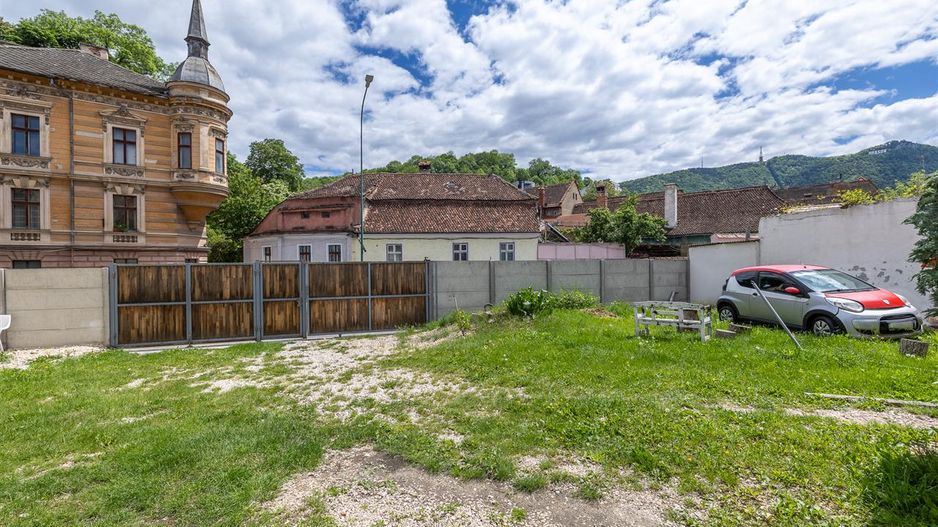 Imobil doua camere in casa+spatiu comercial+teren 270 mp  cu CF separat - Poză 15