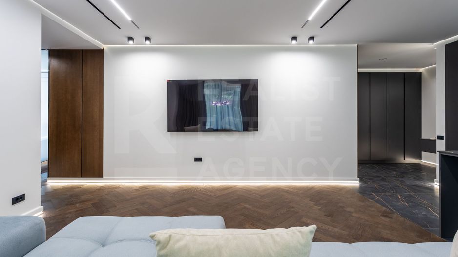 Chirie, apartament, 4 camere, str. Universității, Centru - Poză 30
