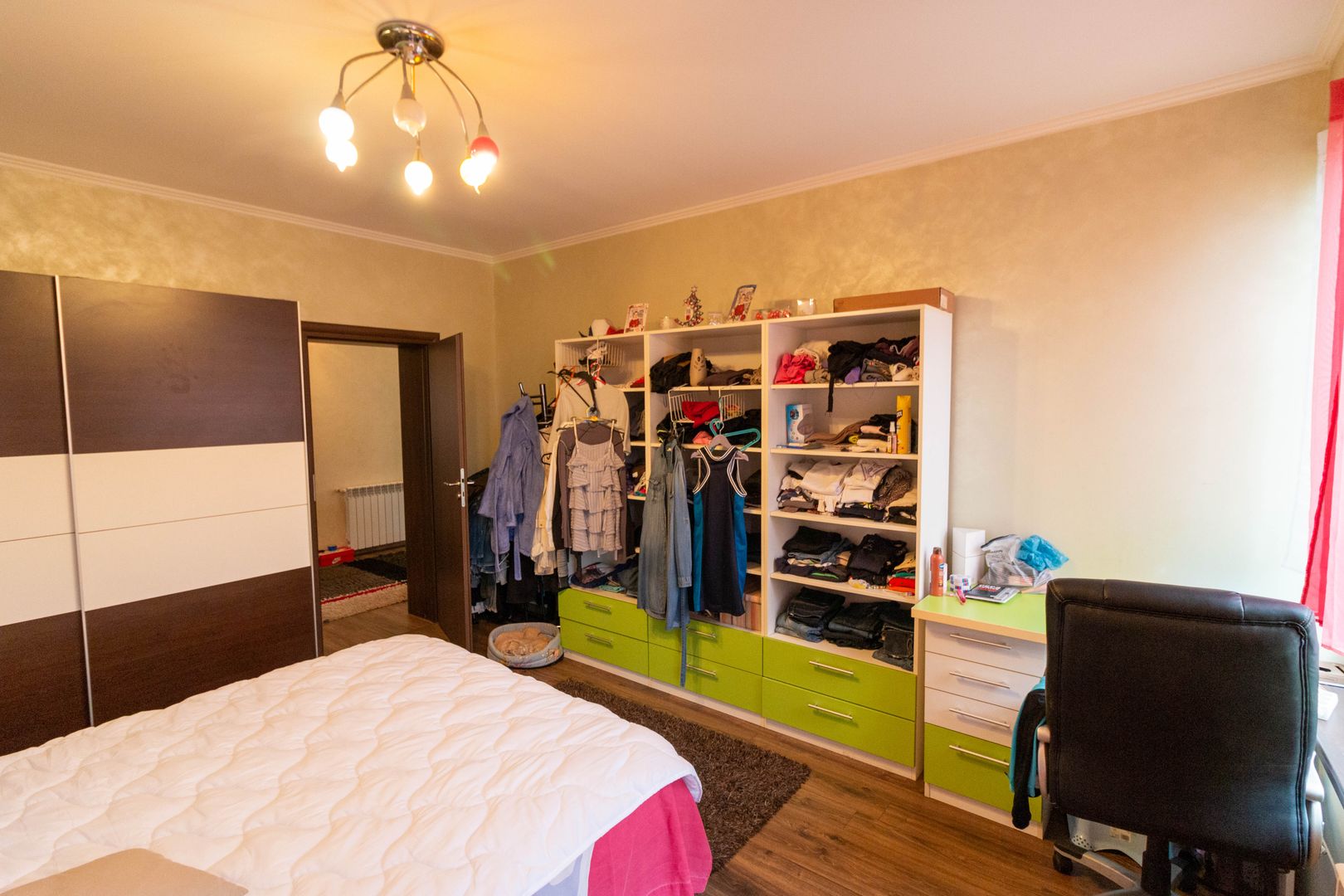 Casa moderna cu garaj de vanzare Popesti Leordeni - Poză 5
