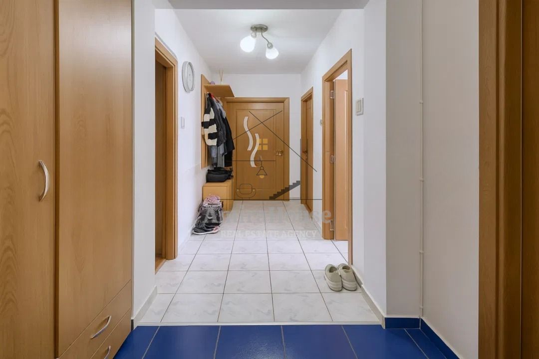 Apartament 3 camere de vanzare Manastur, str Mehedinti - Poză 4