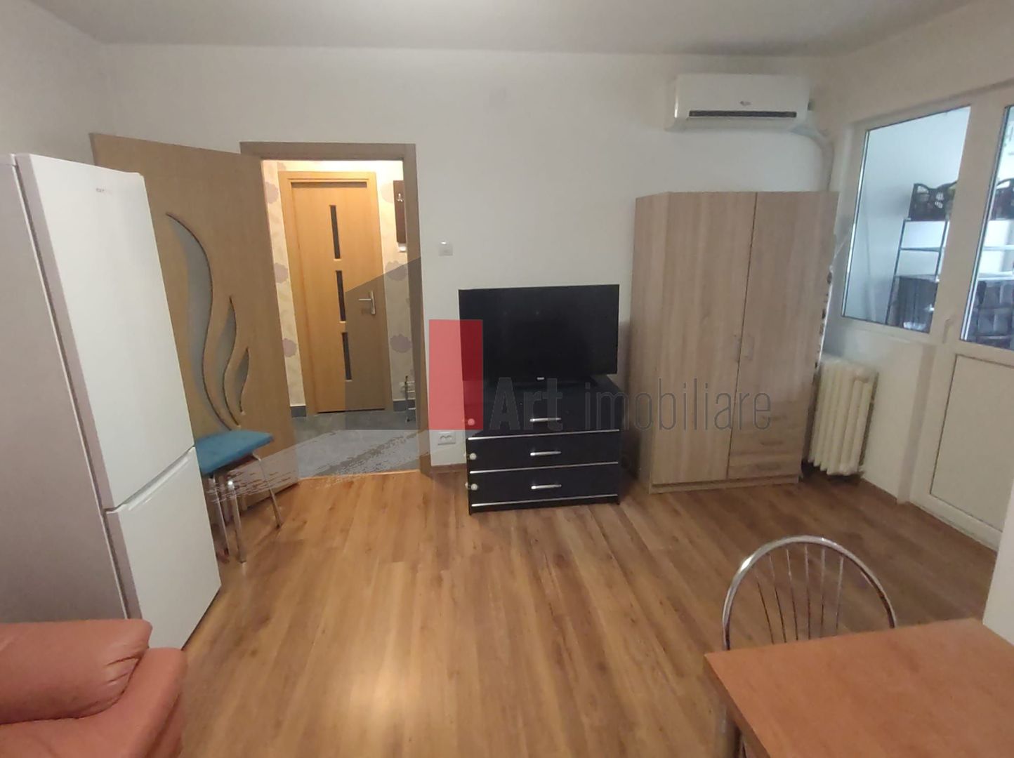 Închiriere apartament 2 camere Apărătorii Patriei - Poză 15