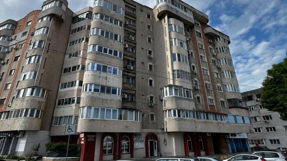 Apartament 3 camere decomandate | Tomis 3 – zona Mega Image | 76 mp - Poză 17