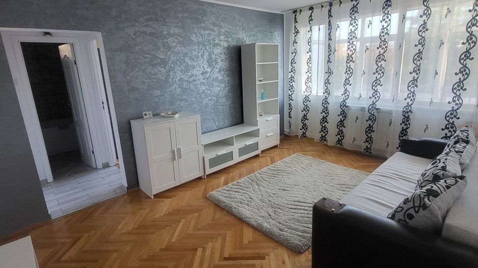 Apartament 2 camere Centru - Poză 1