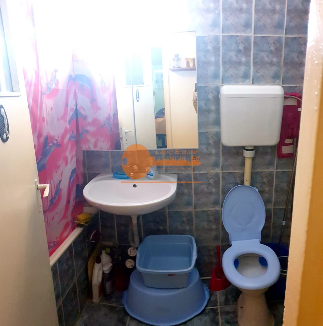 Vanzare 3 camere Brancoveanu/Piata Sudului - Poză 8