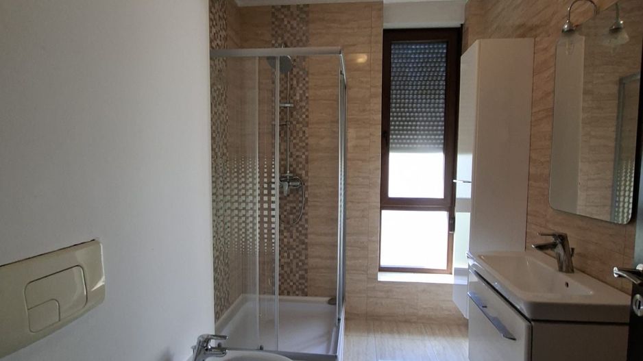 Spațios 4 camere, zona Braytim - Poză 20