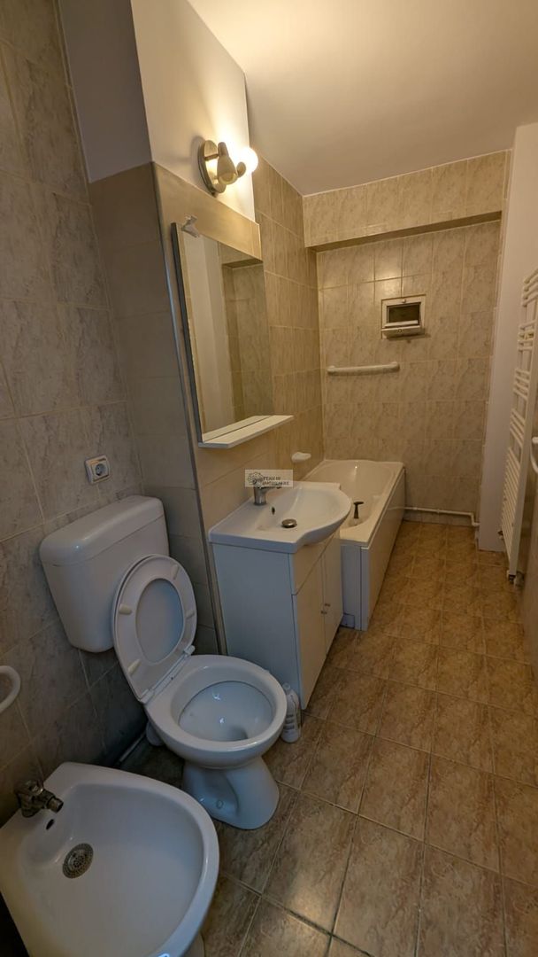 Apartament 2 camere/etaj 2/Scoala 10/Focsani/71000 E - Poză 6
