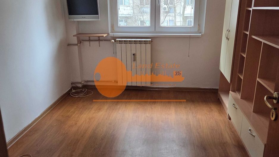 Apartament 3 camere decomandat 5 min metrou Gorjului - Poză 2