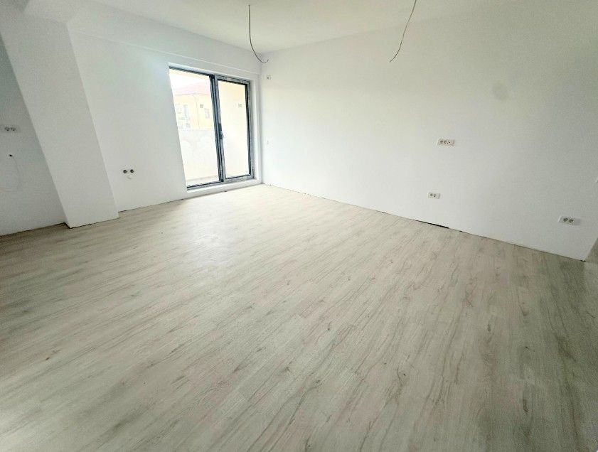 Apartament 2 camere Otopeni | parter înalt + terasă | include parcare - Poză 4