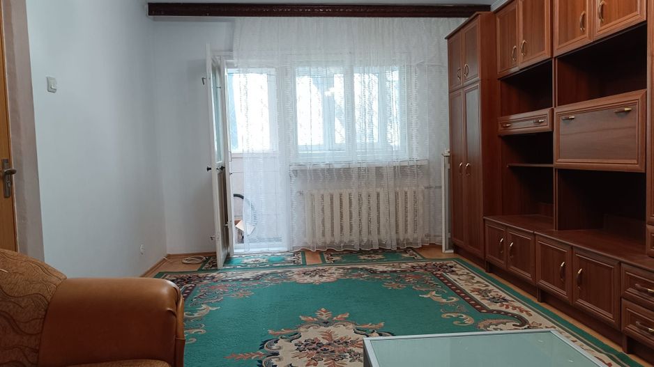 Apartament 2 camere decomandat bloc 1980 langa metrou Gorjului - Poză 1