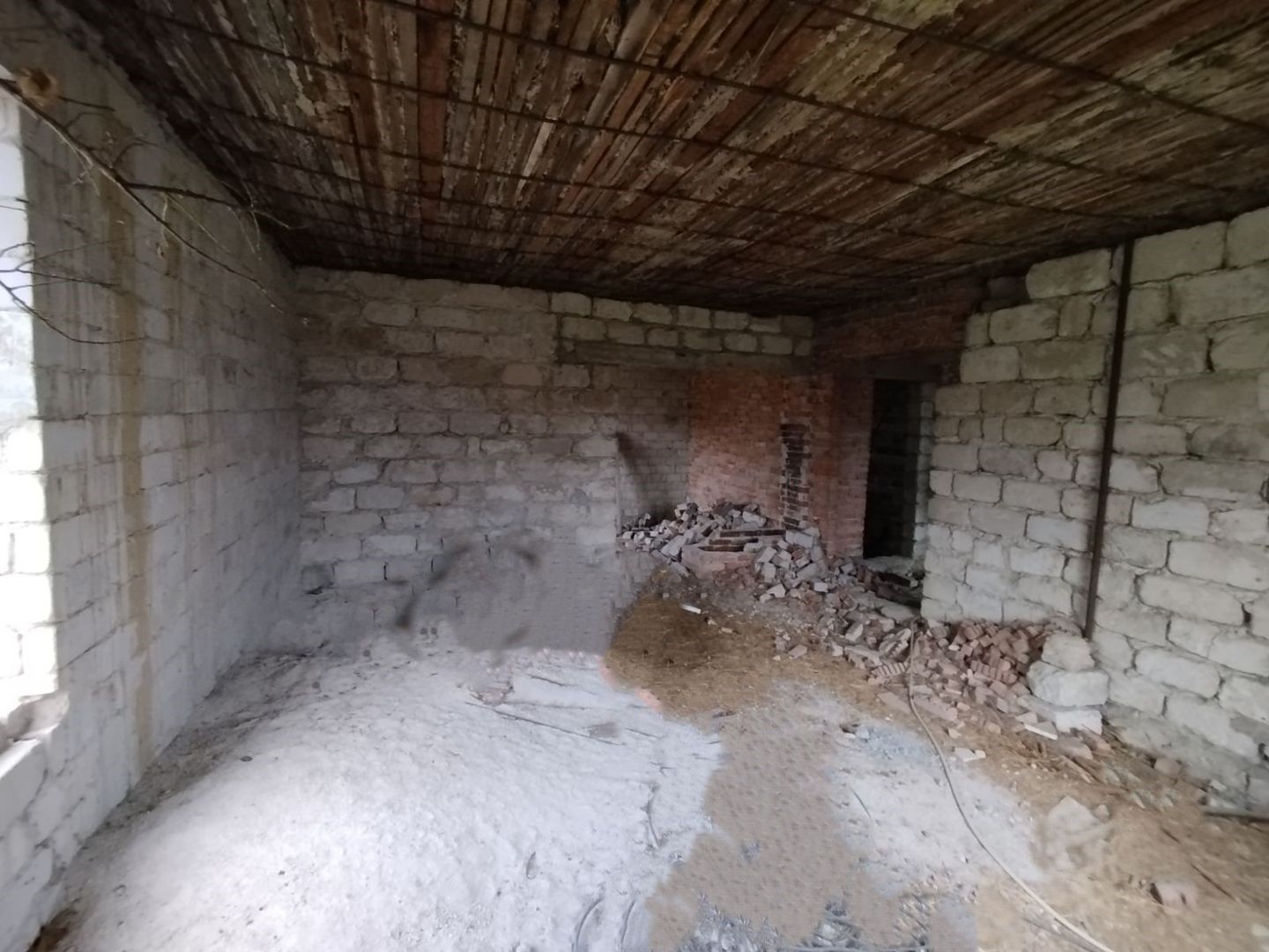 Casă cu 3 camere 106 m.p în com. Chetrosu, raionul Anenii Noi - Poză 19