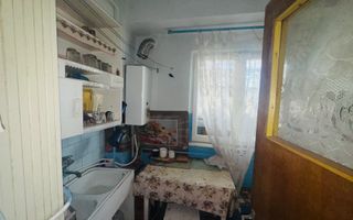 GARSONIERĂ DECOMANDATĂ CONFORT 1 ETAJ 1 CAMPULUNG VIȘOI - Poză 6