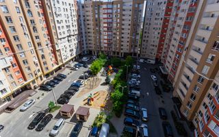 Vânzare, apartament, 2 camere, str. Ginta Latină, sectorul Ciocana - Poză 1