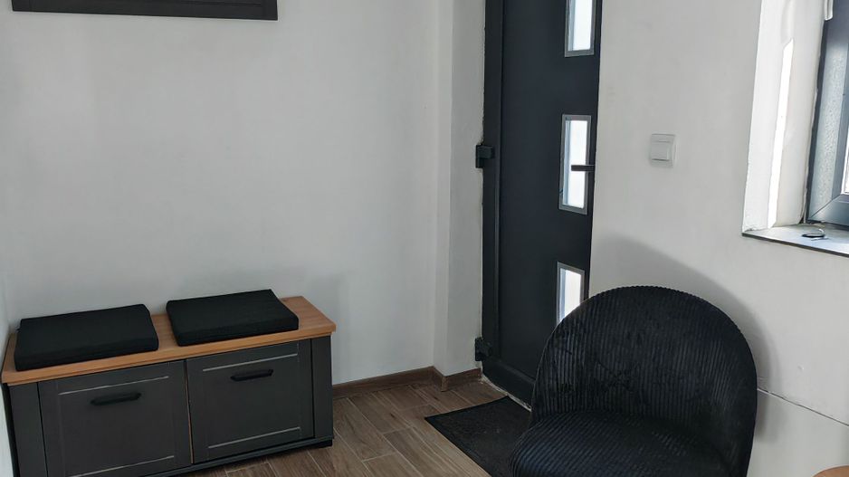 COMISION 0. Corp de casa,Carpatilor intrare in Racadau,P+E,4 camere. - Poză 16