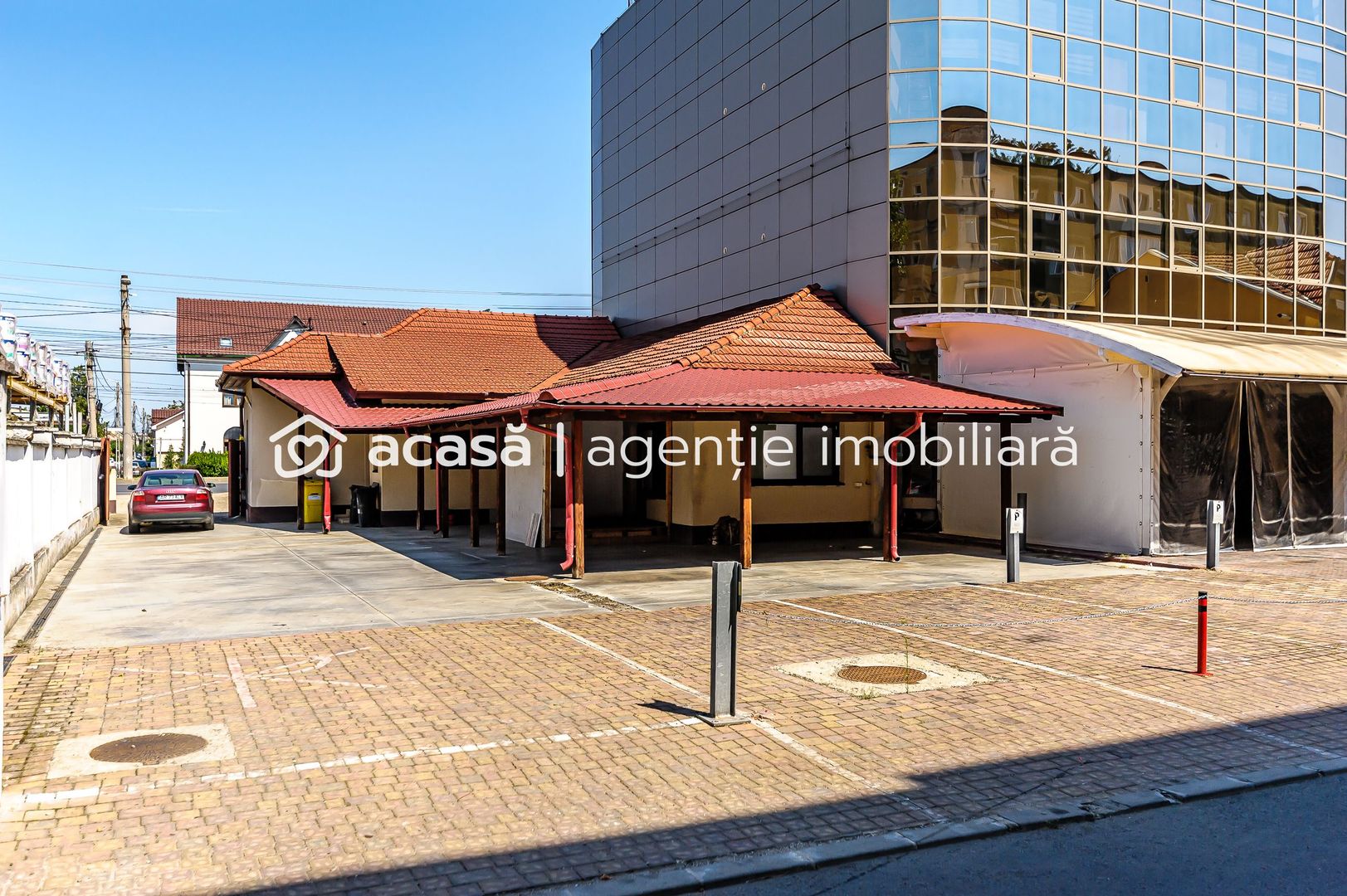 Casă cu destinație comercială Micalaca - Poză 2