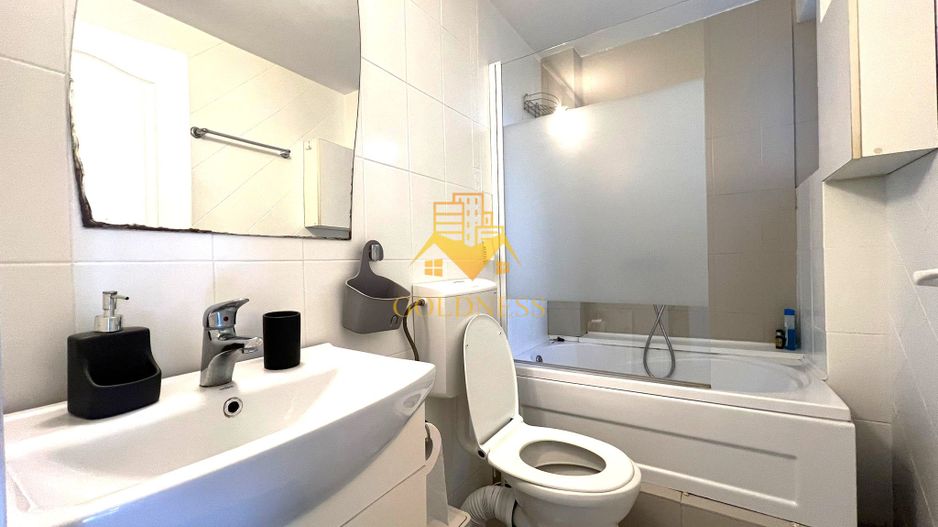 3 camere, Europa, Eugen Ionesco, Golden Tulip, Observatorului, Lunii - Poză 7