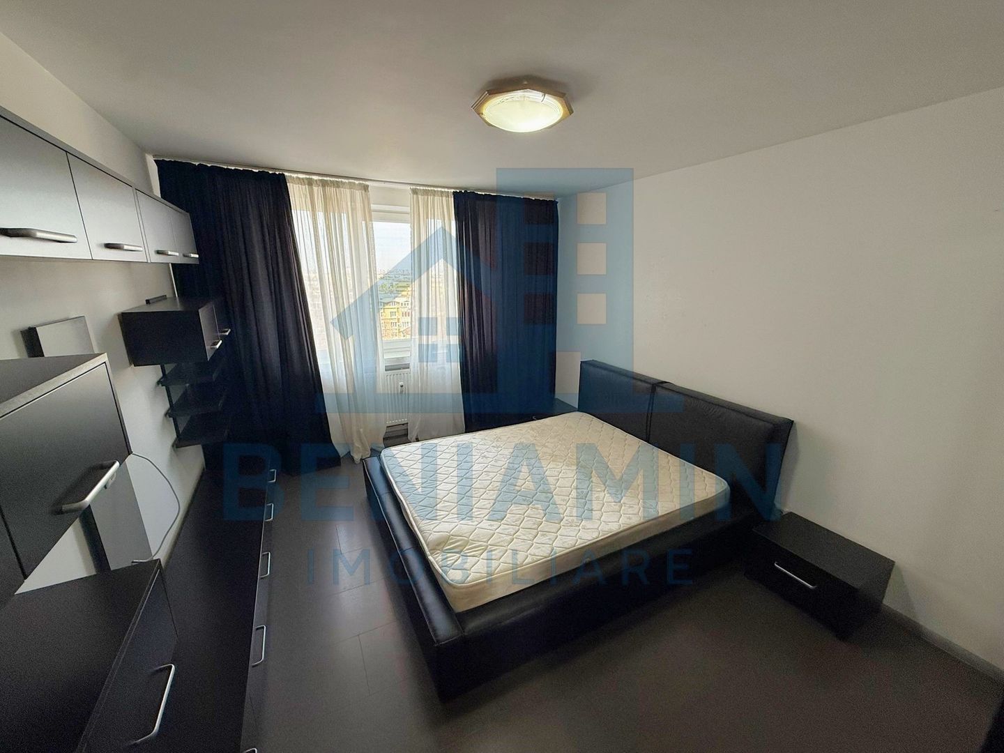 2 camere decomandate vizavi de gara mobilat utilat -teava de gaze - Poză 1