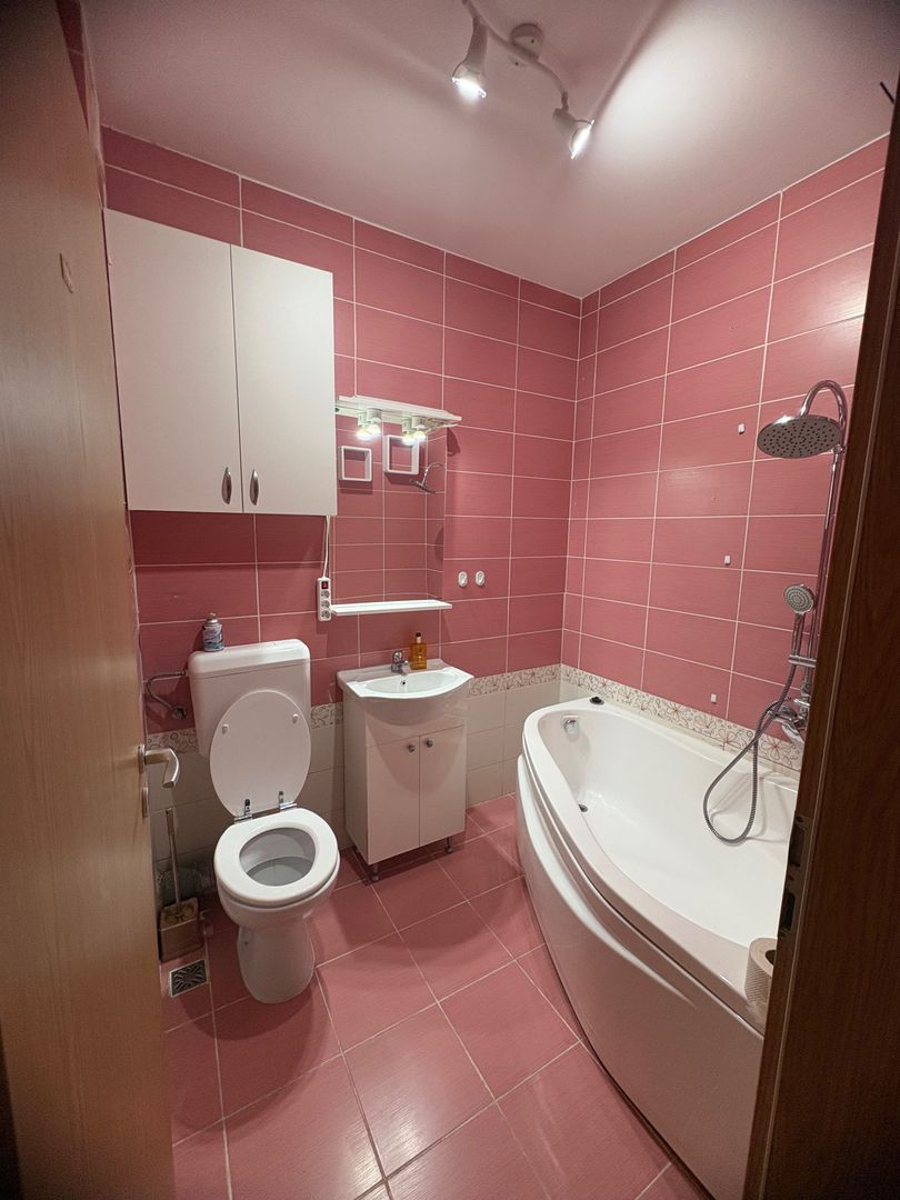 Giroc-UM | 3 Camere | Mobilat si Utilat | Loc de parcare - Poză 8