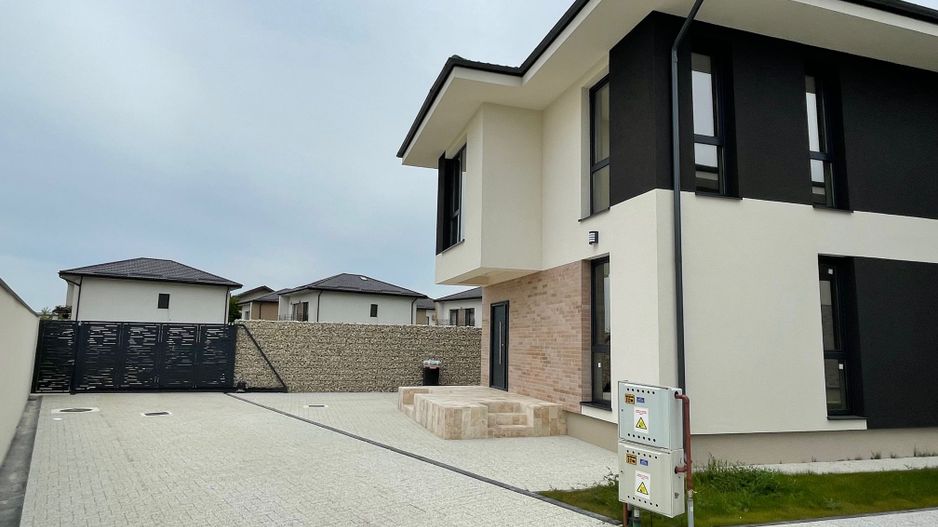 Ultima vila Tunari, zona BUNA, UTILITATI, Calitate,  0% comision - Poză 8