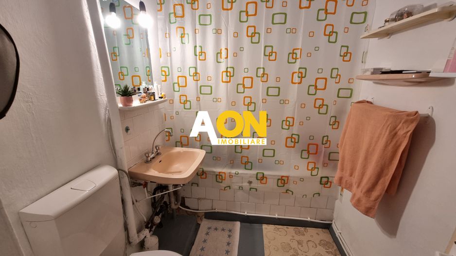 De vanzare apartament 2 camere, Cetate - Poză 6