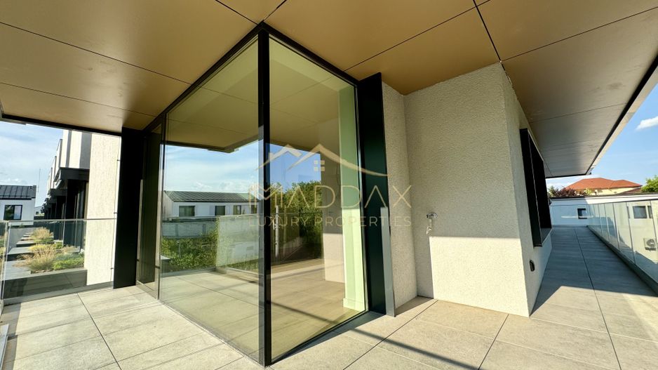 Vila cu 5 camere  *366mp* / Curte privată *315mp* / Pipera - Lake View - Poză 2