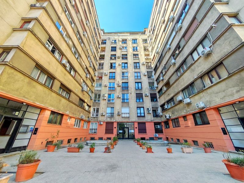 Apartament de lux cu vedere panoramica - Str. Vasile Conta - Poză 42