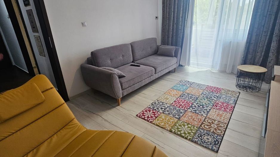 Apartament 3 camere, decomandat- 1 Mai, Sara - Poză 4