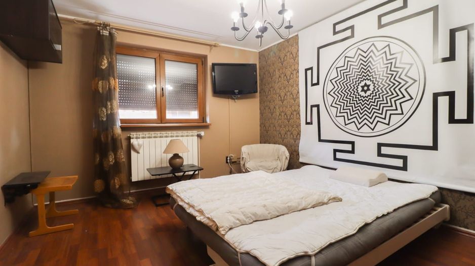 URGENT!, SOLIDA, CONSOLIDATA, BINE COMPARTIMENTATA, CURTE, NEGOCIABIL - Poză 11