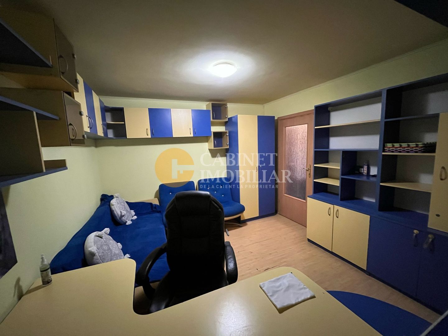 Chirie Podu Ros - 3 camere - Poză 1