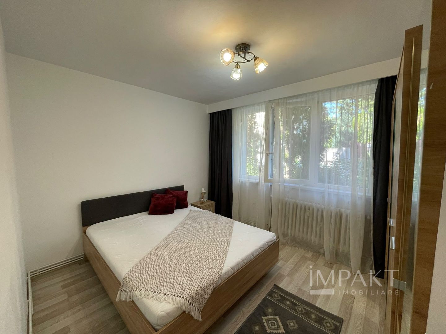 Apartament cu 2 camere, zona linistita. - Poză 2
