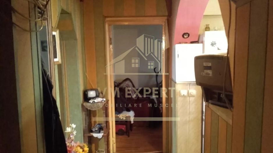 APARTAMENT  3 CAMERE,  ETAJ 4, SUPRAFATA 73 MP, CAMPULUNG, ZONA VISOI - Poză 5