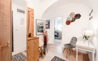 Apartament cu o camera în Piata Unirii cu boxa in CF - Poză 13
