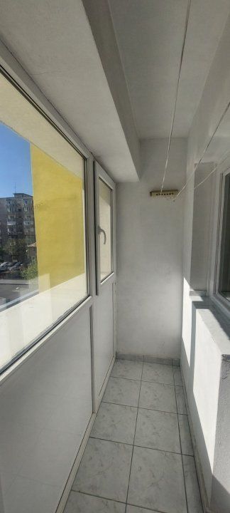 Vand apartament 4 camere situat la 10 min de Piata Unirii - Poză 13