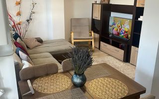 Apartament/mansardă 3 camere,Micro 17,utilat si mobilat - Poză 6