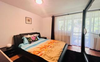 Apartament 3 camere in Cetate cu loc de parcare, curte si boxa - Poză 6