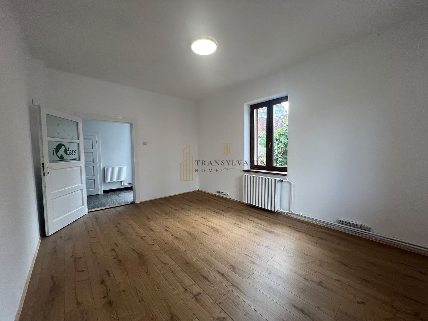 Casă individuală cu teren generos de 1.000 mp - Poză 6