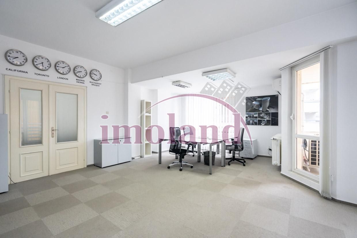 Apartament 4 camere vanzare Primaverii - Poză 2