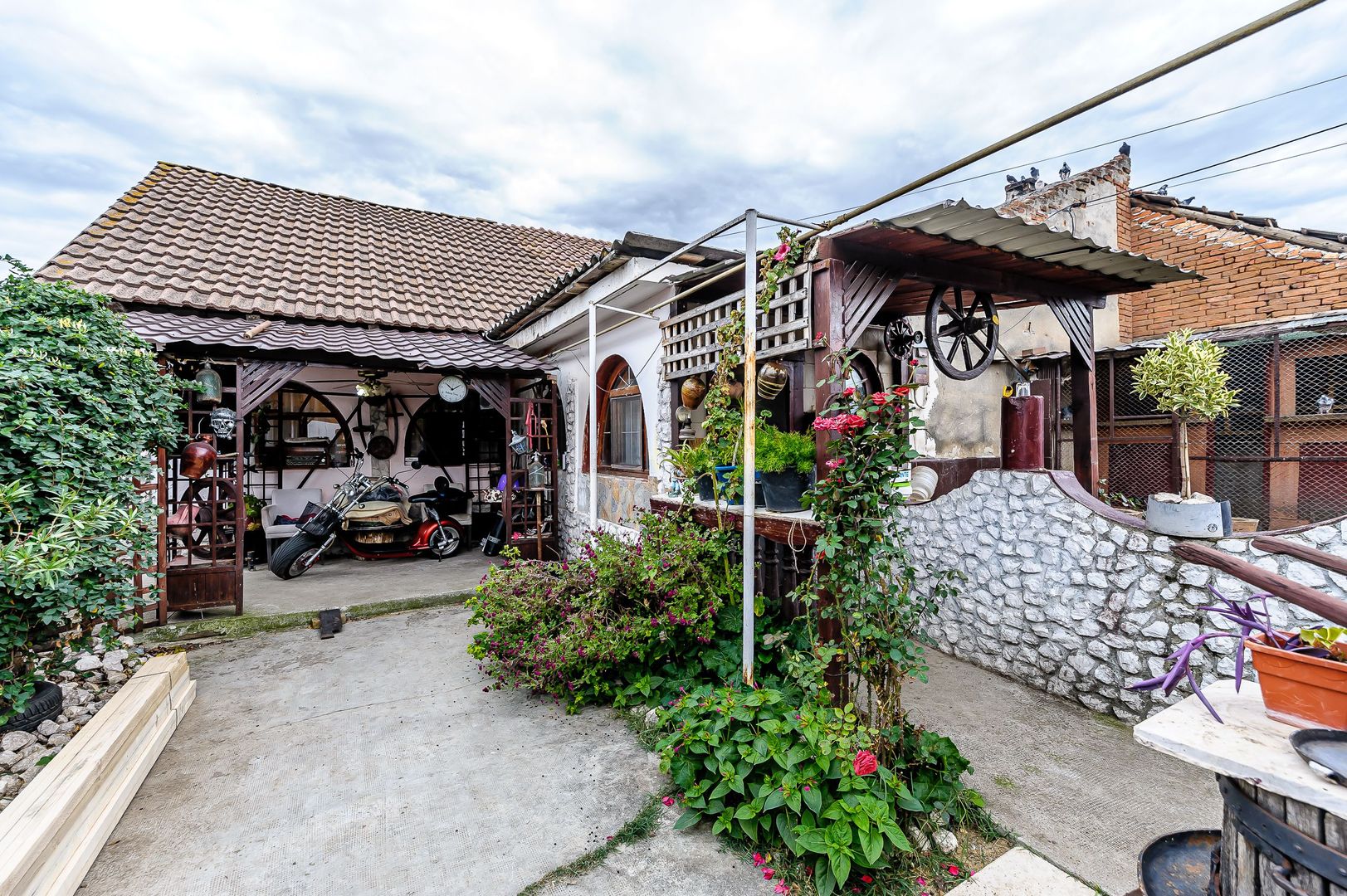 Casă din cărămidă 4 camere - Bujac - Poză 5