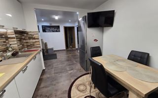 APARTAMENT DE ÎNCHIRIAT PREMIUM \4 CAMERE ÎN REȘIȚA \ZONA MICRO IV - Poză 3
