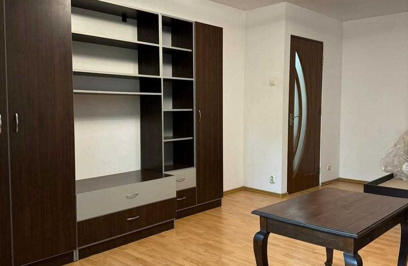 Garsonieră cocheta, mobilată și utilată, etaj 1, metrou Titan - Poză 9