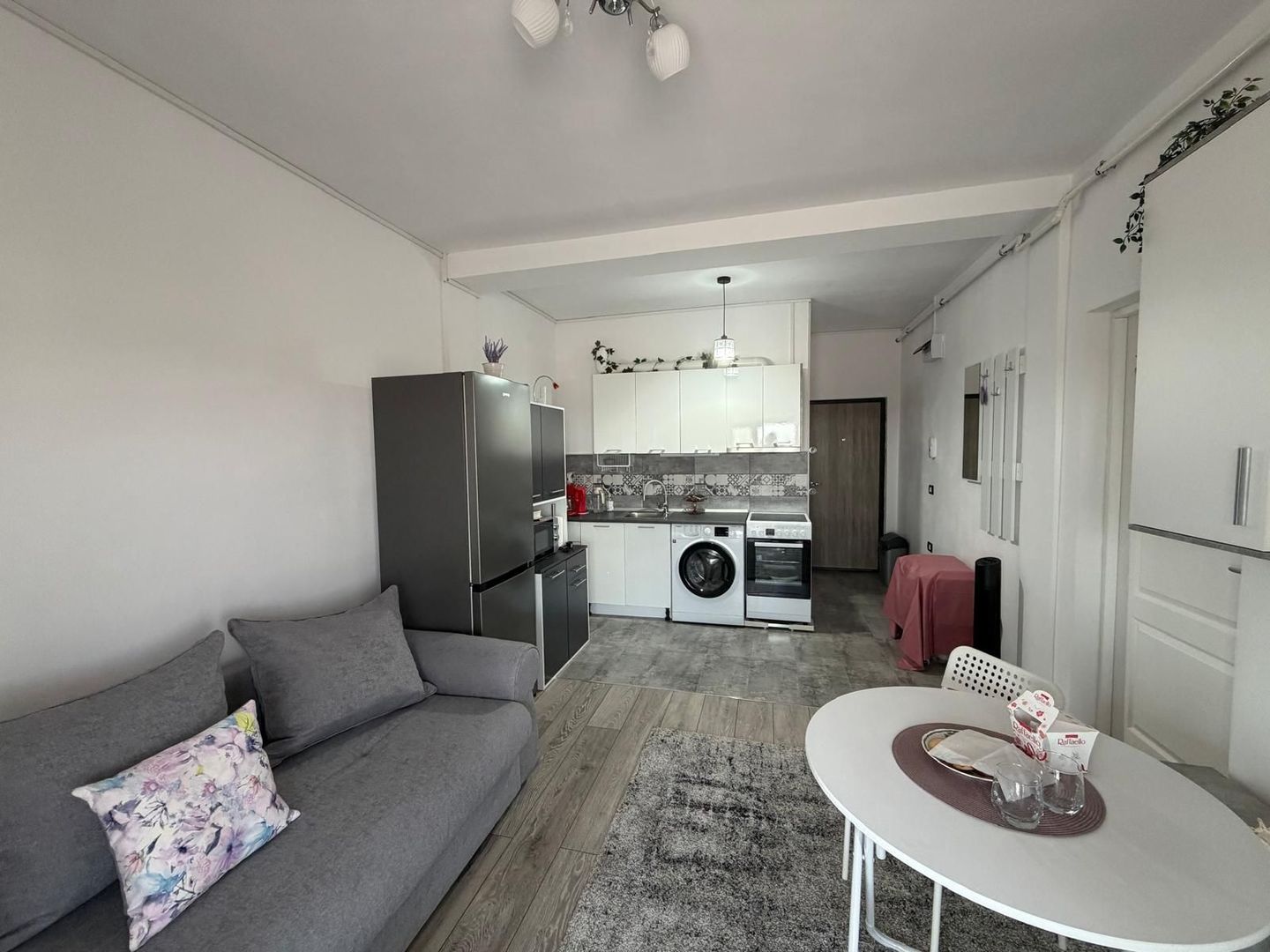 Apartament tip studio, cochet si luminos, bloc nou, loc de parcare- Gai - Poză 4