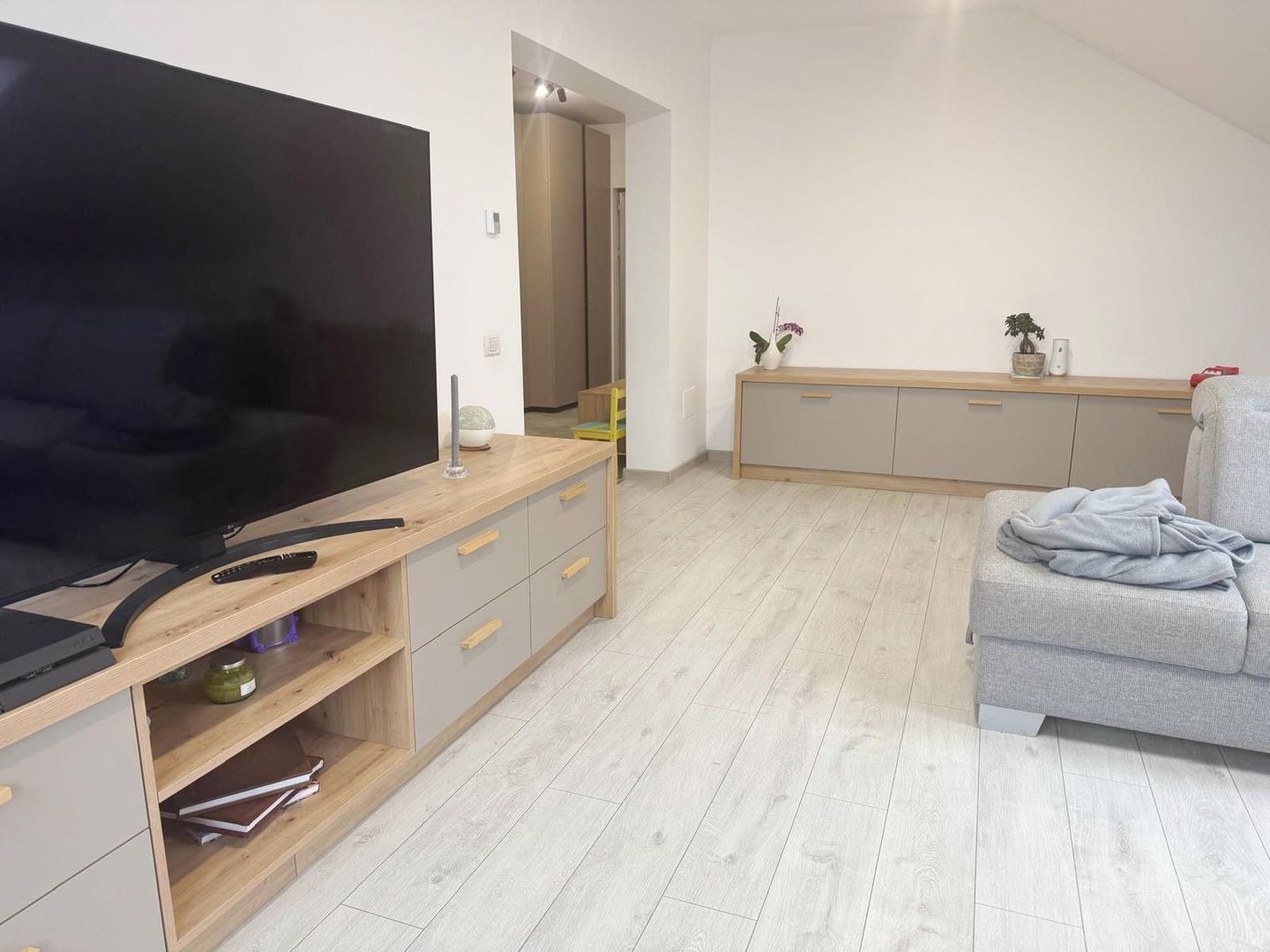 Apartament cu 3 camere in bloc nou - Poză 4