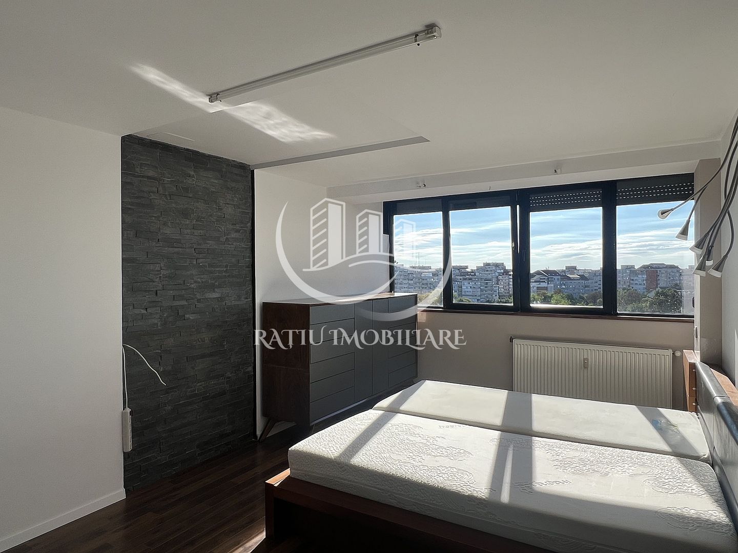 Apartament cu 3 camere | Vedere Panoramica | Rogerius | Oradea - Poză 6
