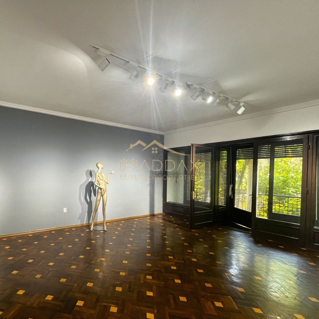 Apartament parter Piața Romană | 5 camere | Curte | 8 Locuri de Parcare - Poză 13